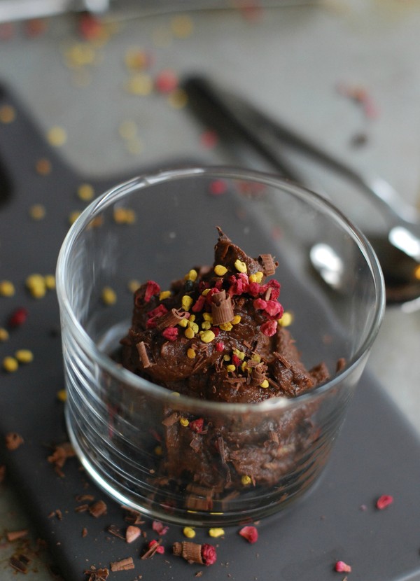 Raw chocolate mousse - Raw chokladmousse  //Baka Sockerfritt